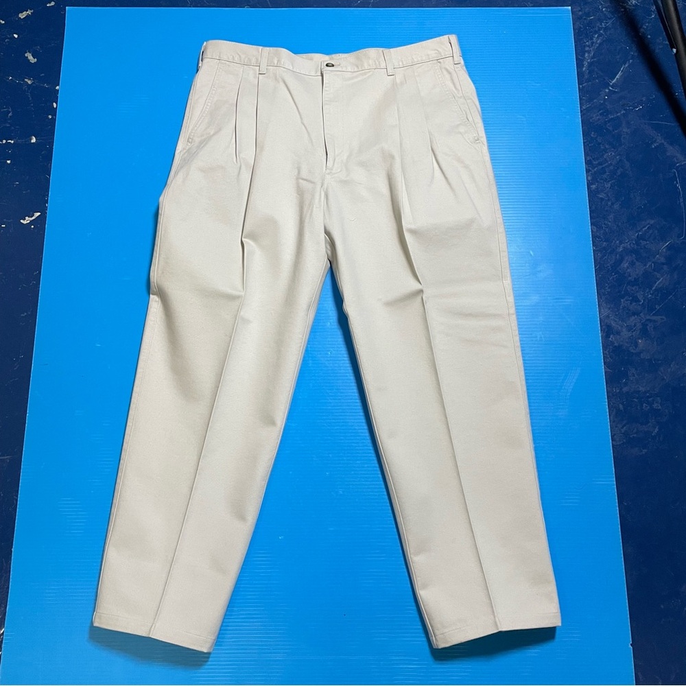 Men's Classic Beige Pants